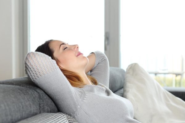 đeo vòng tay trầm hương có tác dụng gì
